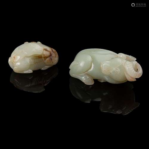 TWO JADE ANIMAL CARVINGS QING DYNASTY, 19TH CENTURY