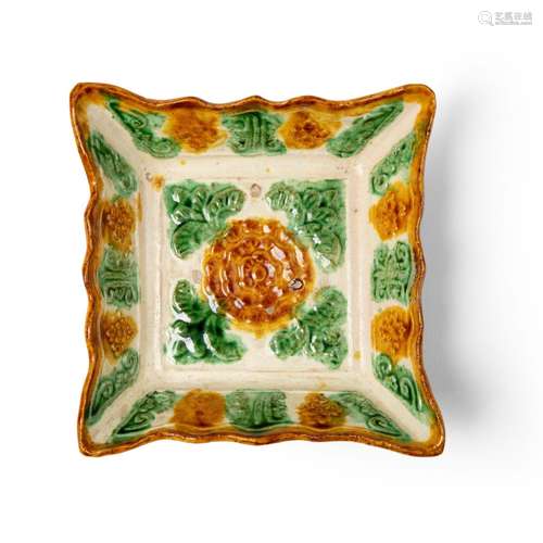 SANCAI-GLAZED SQUARE POTTERY DISH LIAO DYNASTY, 907-1125 AD