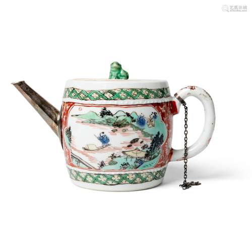 WUCAI BARREL-SHAPED TEAPOT WITH COVER QING DYNASTY, KANGXI P...