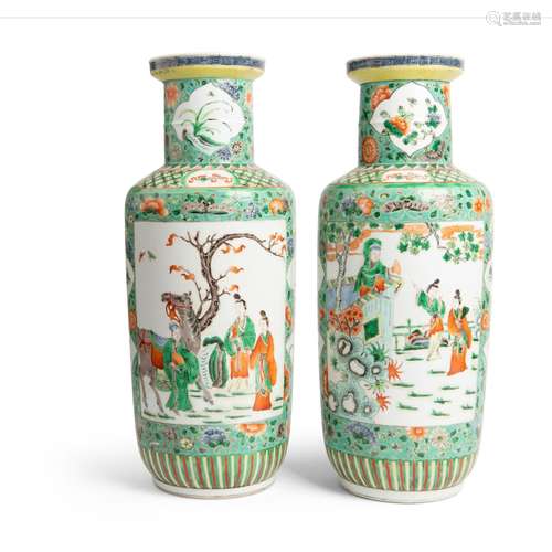 PAIR OF WUCAI ROULEAU VASES 20TH CENTURY