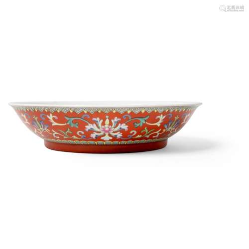 RUBY-RED-GROUND FAMILLE ROSE 'LOTUS AND BAT' PLATE QING DYNA...