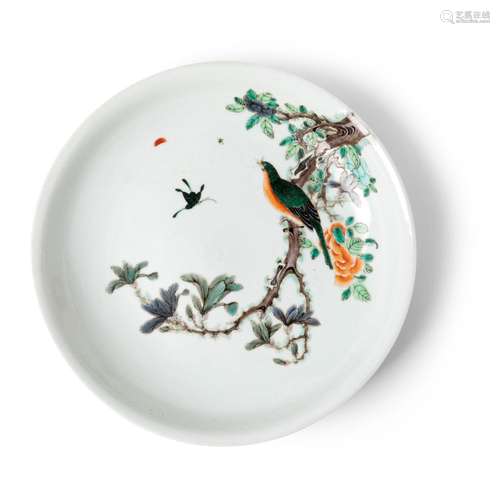 FAMILLE VERTE 'BIRD AND BUTTERFLY' PLATE 19TH-20TH CENTURY