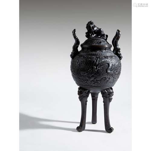 LARGE BRONZE TRIPOD CENSER WITH COVER EDO PERIOD, BUNSEI ERA