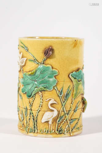 Sancai-Glazed Lotus Pond Bamboo Brush Pot