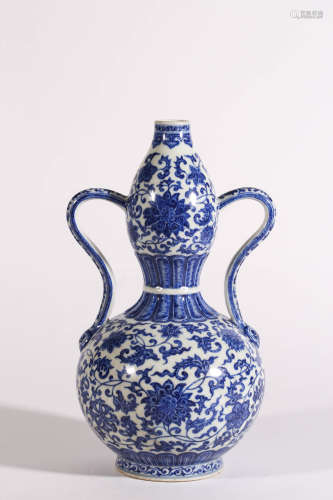 Blue and White Ruyi-Eared Double-Gourd-Shaped Vase