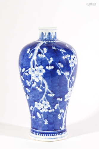 Blue and White Plum Blossom Meiping Vase