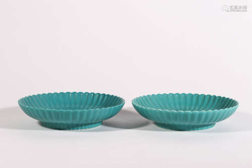 Pair of Turquoise Chrysanthemum Plates