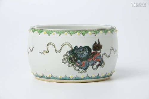 Wucai Glaze Lion Washer