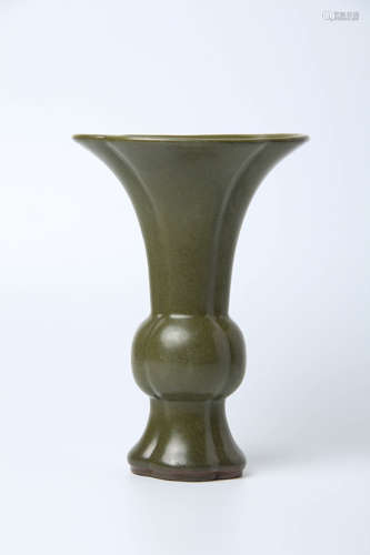 Tea-Dust Glaze Beaker Vase