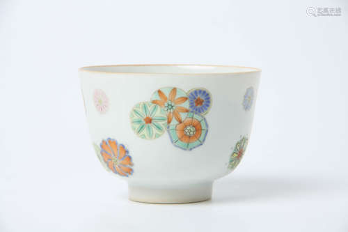 Famille Rose Flower Cup