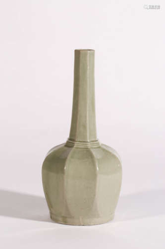 Octagonal Globular Bottle Vase