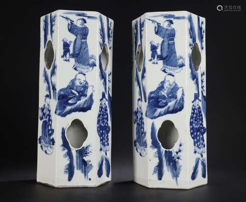 Pair Of Blue And White Porcelain 