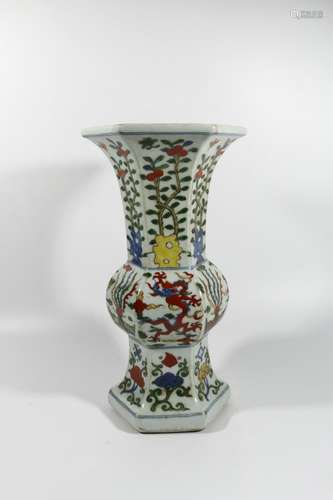 Doucai Porcelain 