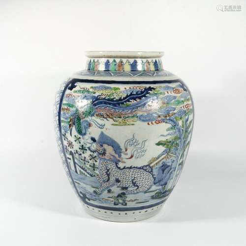 Verte Famille Porcelain Jar, China