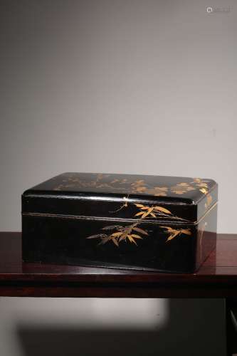 木胎金莳绘花卉纹置物盖盒