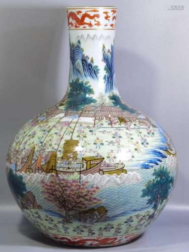 A Fencai TianQiuPing Vase