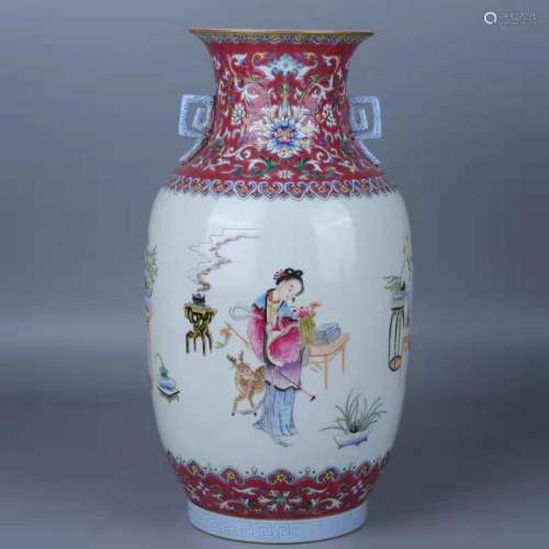 A Famille Rose Porcelain Vase