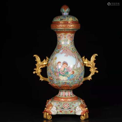 A Falangcai Porcelain Zun Vase
