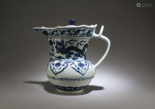 A Blue & White Porcelain Ewer