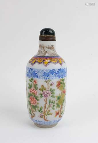 Chinese Peking Glass Snuff Bottle