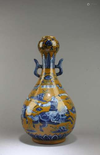 Chinese Porcelain Vase