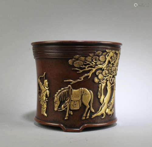 A Gilt Bronze Brushpot