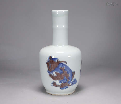 Qing Dynasty Kangxi blue and white underglaze red auspicious...