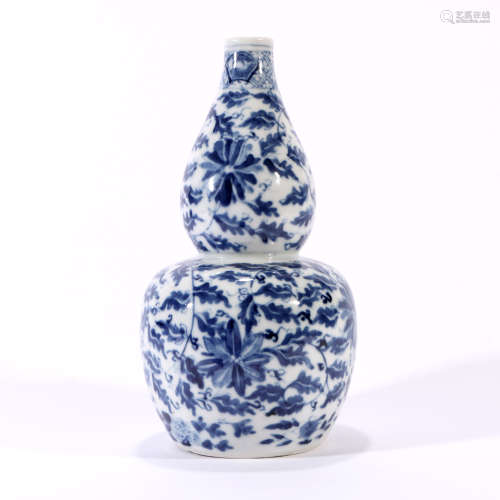 Blue And White Porcelain Gourd Bottle