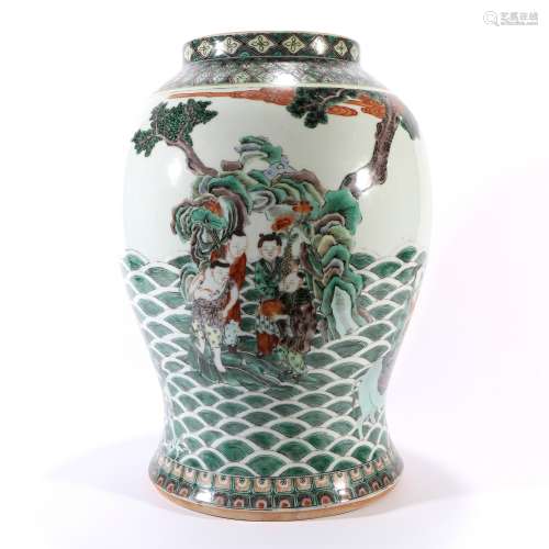 Period Of Qianlong Verte Famille Porcelain 