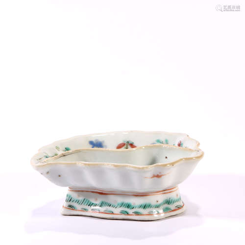 Period Of Tongzhi Famille Rose Porcelain Brush Holder