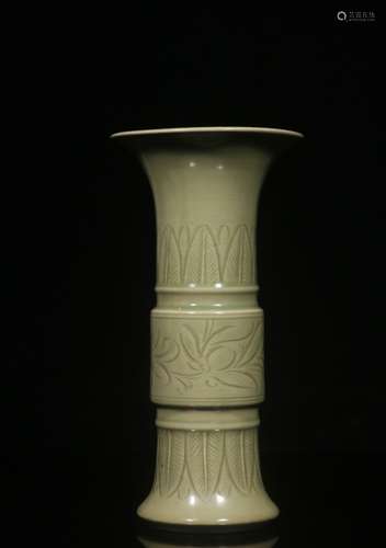 Chinese Yaozhou Ware Porcelain Gu Vase