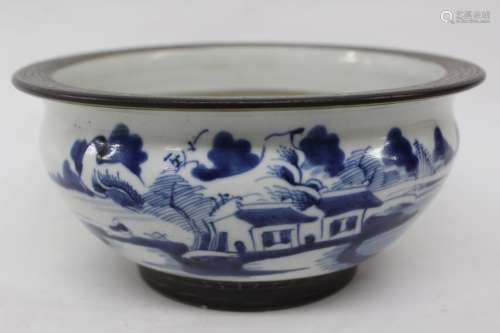 Late Qing Chinese Blue and White Porcelain Burner