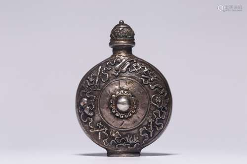 Late Qing Chinese Silver Carved Snuff Bottle