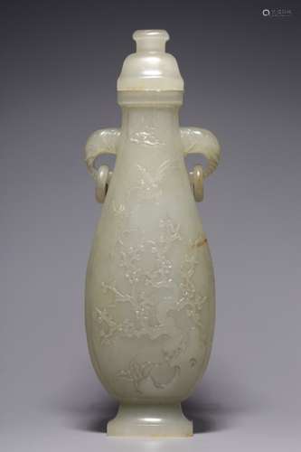 Qing Chinese Hetian Jade Vase