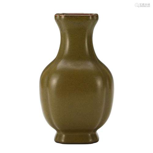 A TEADUST-GLAZED VASE