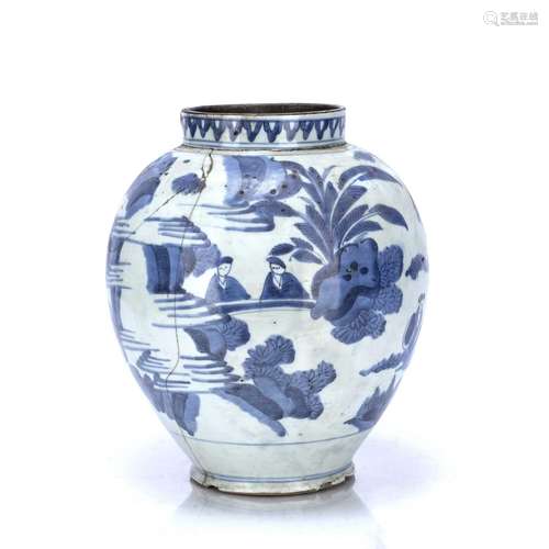 Blue and white porcelain vase