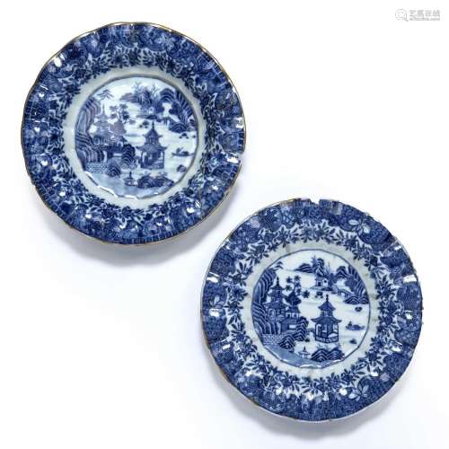 Two Nanking blue and white porcelain dishes