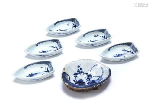 Set of five miniature Imari blue and white boat shaped sauce...