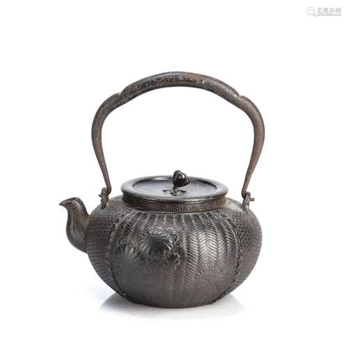 Iron teapot