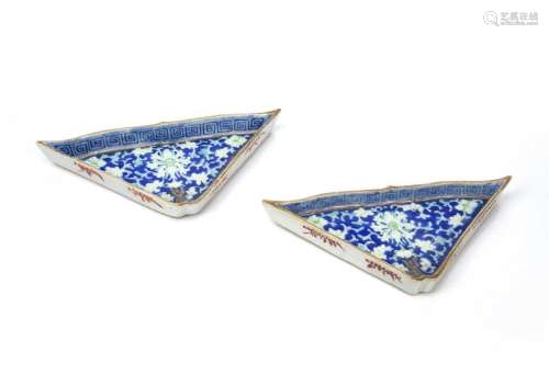 Pair of porcelain triangular hors d'oeuvres dishes