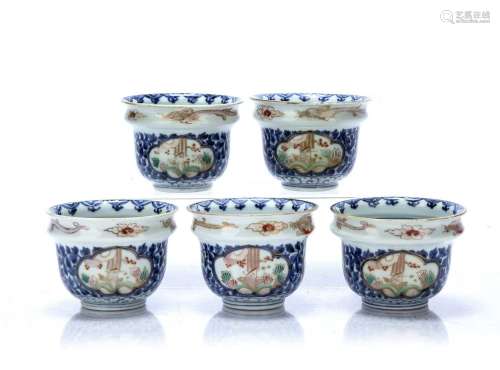 Imari cup shaped bowls