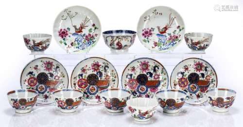 Group of export porcelain teabowls and saucers