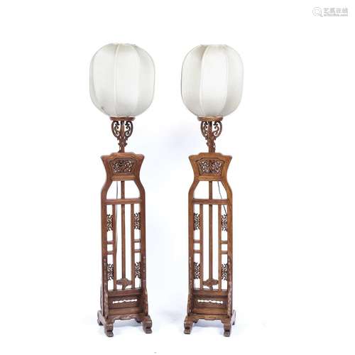 Pair of elm extending lamps