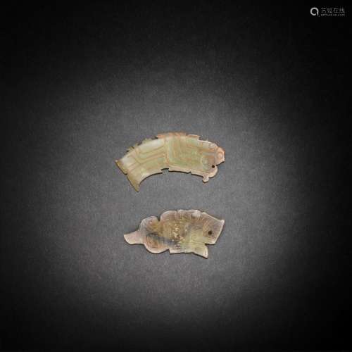 TWO JADE ANIMAL PLAQUES Shang/Western Zhou Dynasty (3)