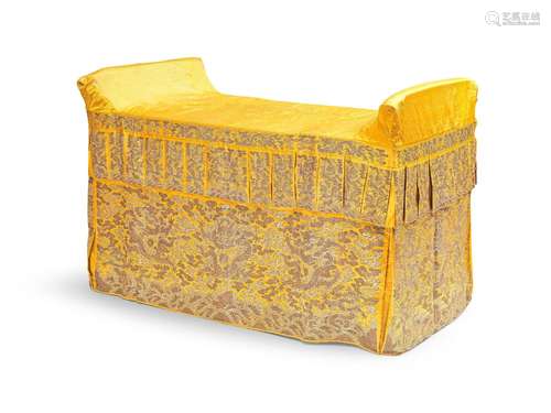 AN EXTREMELY RARE LARGE IMPERIAL YELLOW-GROUND SILK-BROCADE ...