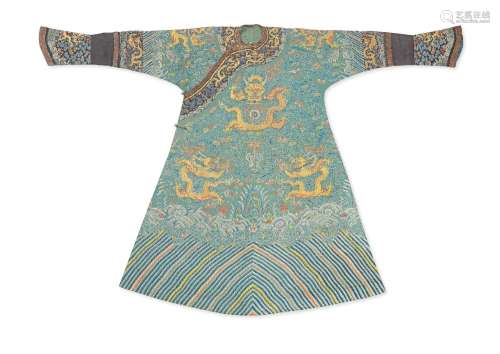 A RARE IMPERIAL NOBLEWOMAN'S TURQUOISE-GROUND GAUZE SILK 'DR...