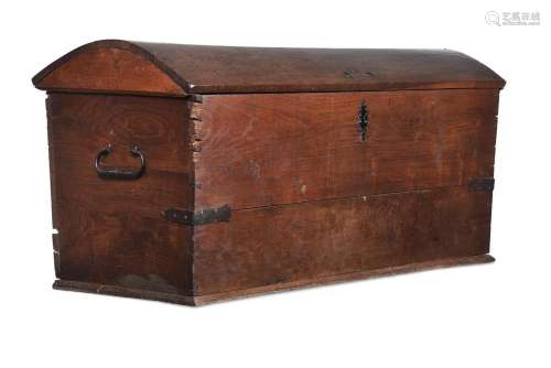 AN OAK DOMED TOPPED CHEST OR COFFER