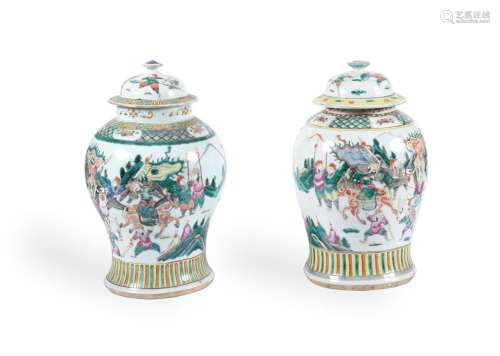 A PAIR OF CHINESE FAMILLE VERTE VASES19TH CENTURY
