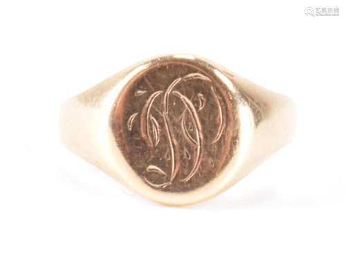 VINTAGE GOLD SIGNET RING