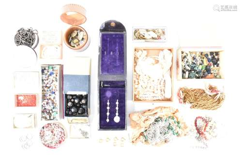 COLLECTION OF COSTUME & SILVER JEWELLERY